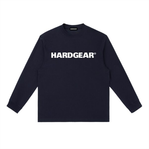 https://ajmall-vc-public-bucket.oss-us-west-1.aliyuncs.com/hugepod/material/custom_printing/dc636f6e5b694a80a7f723c74da2c3ae.png HARDGEAR<sup>®</sup> Men’s Training Long-Sleeve Tee